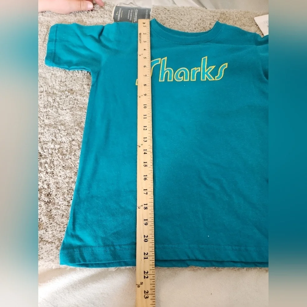 NHL Sharks Kid's T-Shirt - S (6/7)